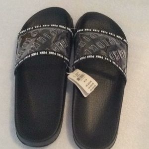 VS slides NWT SIZE M